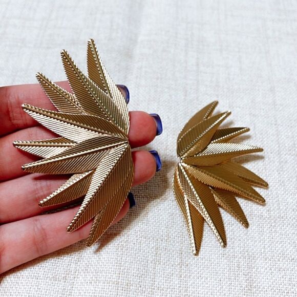 Maple leaf earrings N170 - Picture 3 of 5